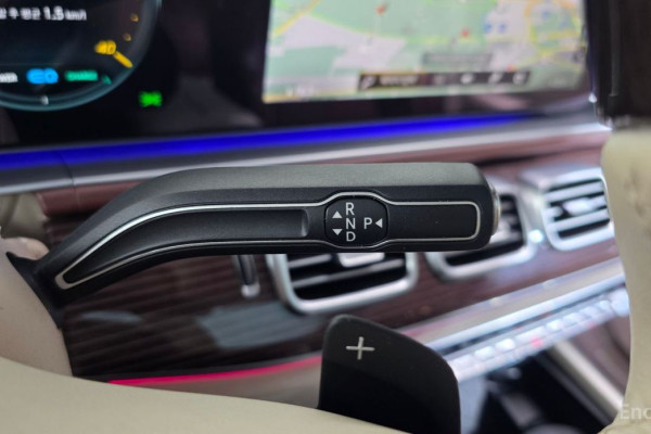 2023 Mercedes-Benz GLS с пробегом 32 849 км