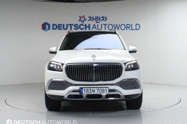 2023 Mercedes-Benz GLS с пробегом 8 090 км