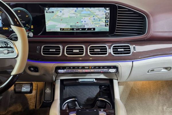 2023 Mercedes-Benz GLS с пробегом 32 849 км