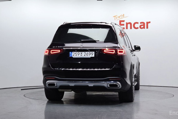 2023 Mercedes-Benz GLS с пробегом 41 822 км