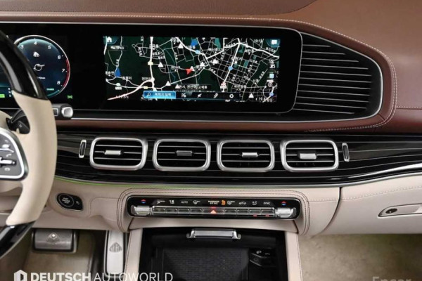 2023 Mercedes-Benz GLS с пробегом 8 090 км