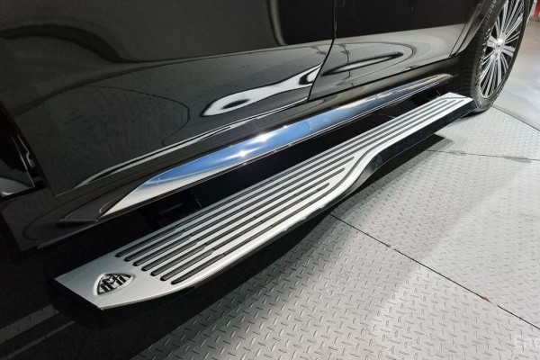 2023 Mercedes-Benz GLS с пробегом 10 644 км