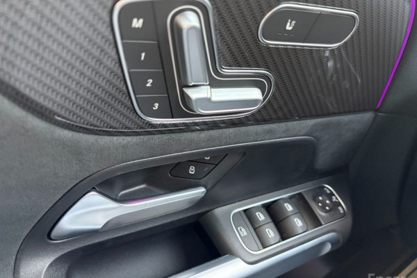 2022 Mercedes-Benz GLB с пробегом 13 200 км