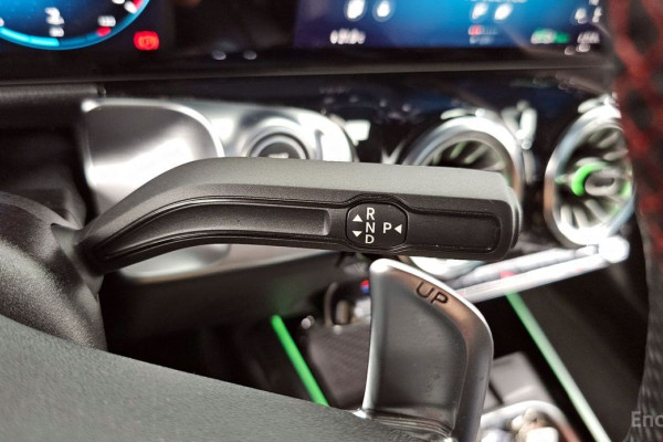 2023 Mercedes-Benz GLB с пробегом 23 944 км