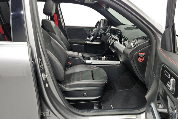 2023 Mercedes-Benz GLB с пробегом 23 944 км