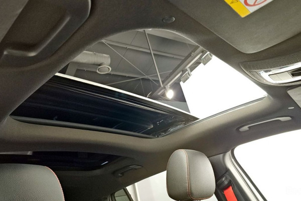 2023 Mercedes-Benz GLB с пробегом 23 944 км