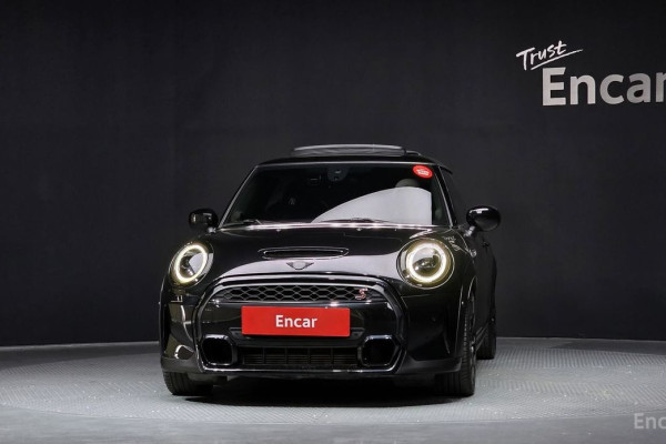 2022 Mini  с пробегом 24 662 км
