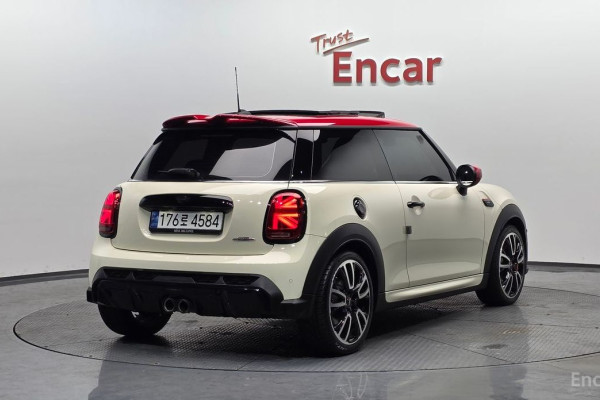 2023 Mini  с пробегом 35 764 км