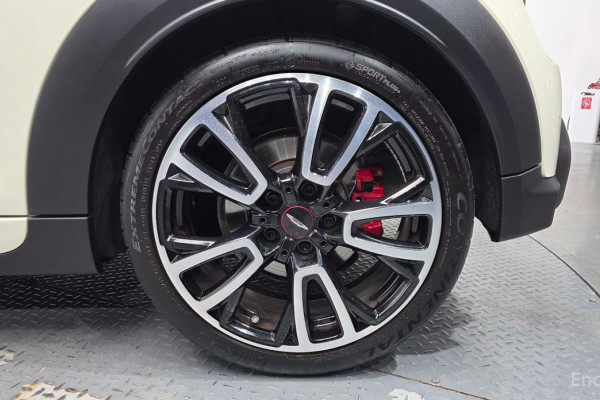 2023 Mini  с пробегом 35 764 км