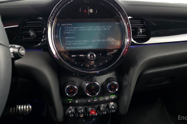 2023 Mini  с пробегом 35 764 км