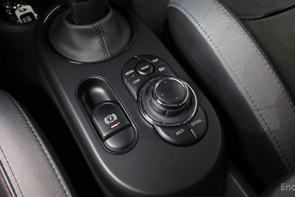 2023 Mini  с пробегом 35 764 км