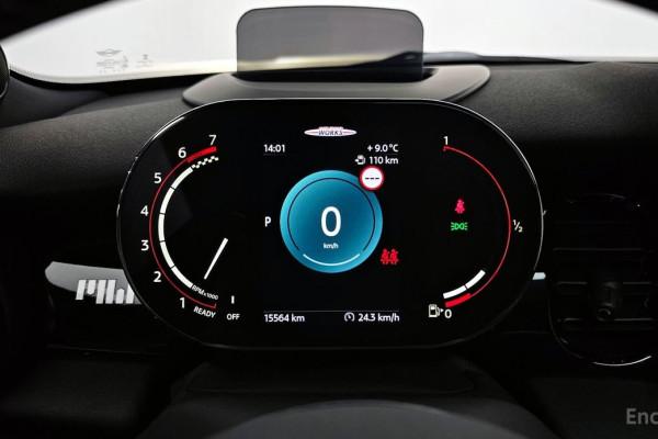 2023 Mini  с пробегом 15 564 км