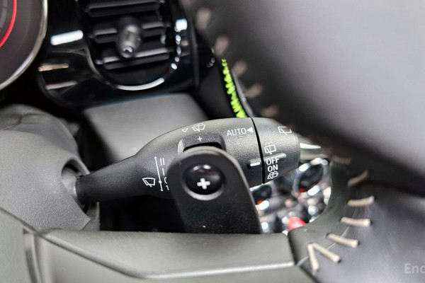 2023 Mini  с пробегом 15 564 км