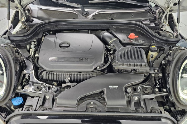 2022 Mini  с пробегом 20 318 км