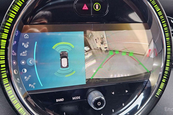 2023 Mini  с пробегом 15 564 км