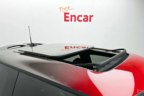 2023 Mini  с пробегом 15 564 км