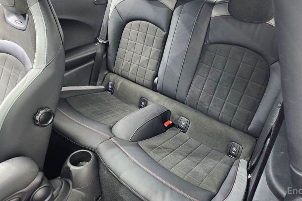 2022 Mini  с пробегом 20 318 км