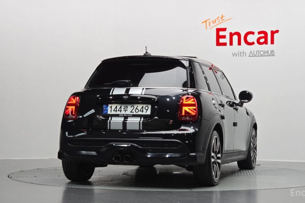 2023 Mini  с пробегом 21 052 км