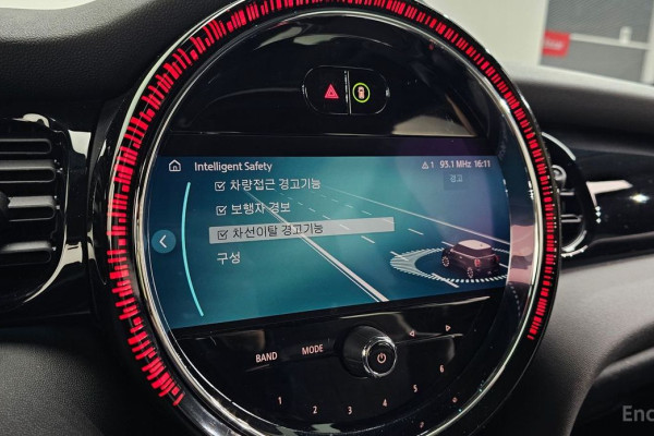 2022 Mini  с пробегом 20 318 км