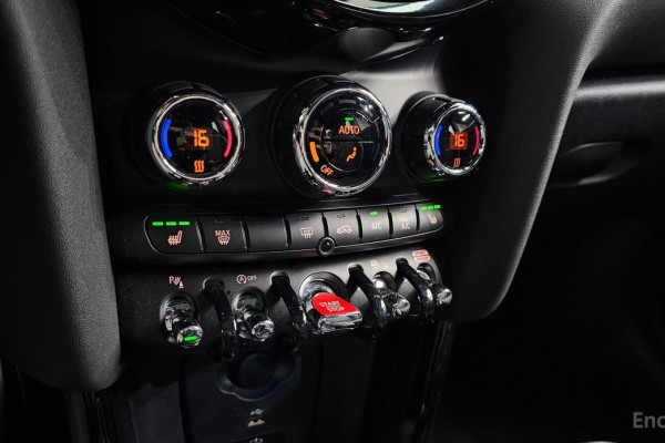 2022 Mini  с пробегом 20 318 км