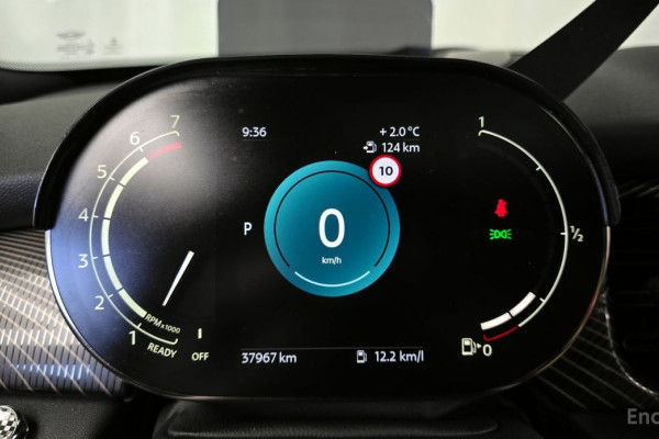 2022 Mini  с пробегом 37 967 км