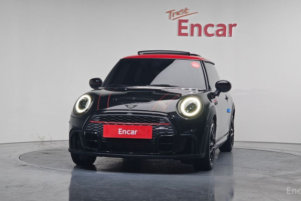 2022 Mini  с пробегом 48 479 км