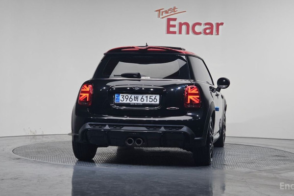 2022 Mini  с пробегом 48 479 км