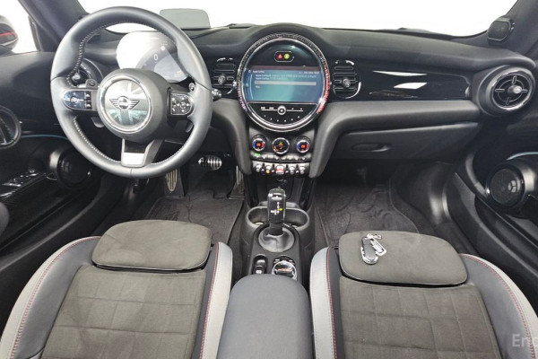 2022 Mini  с пробегом 48 479 км