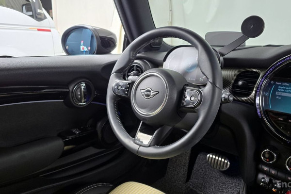 2022 Mini  с пробегом 37 967 км