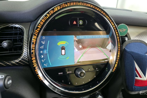 2022 Mini  с пробегом 37 967 км