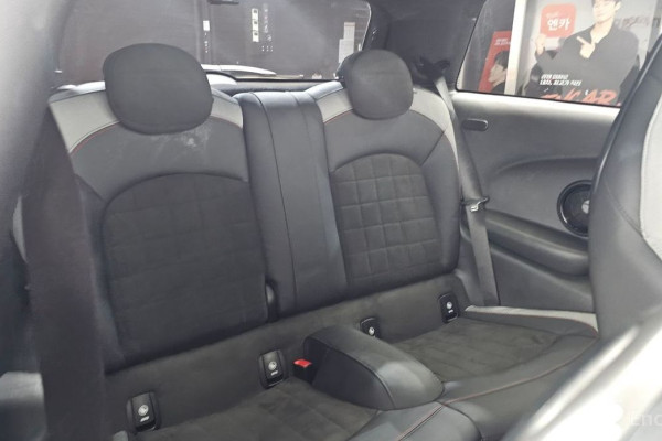 2022 Mini  с пробегом 48 479 км