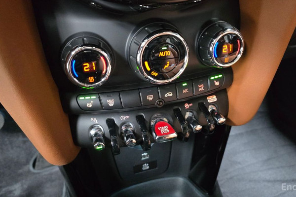 2023 Mini  с пробегом 21 052 км