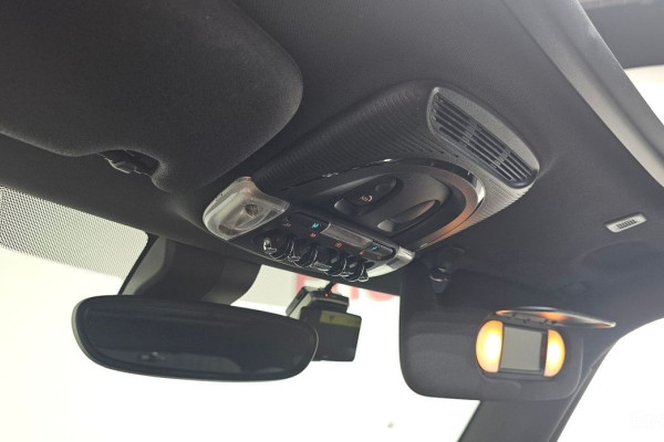 2022 Mini  с пробегом 48 479 км