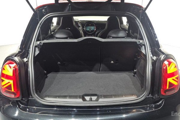 2022 Mini  с пробегом 48 479 км