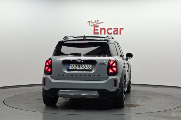 2022 Mini Countryman с пробегом 17 349 км