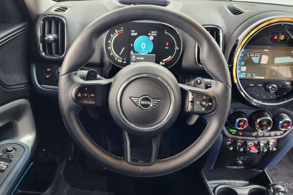 2023 Mini Countryman с пробегом 14 511 км