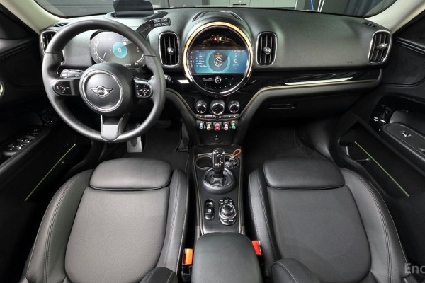 2022 Mini Countryman с пробегом 18 582 км