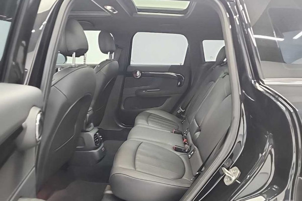 2023 Mini Countryman с пробегом 61 727 км