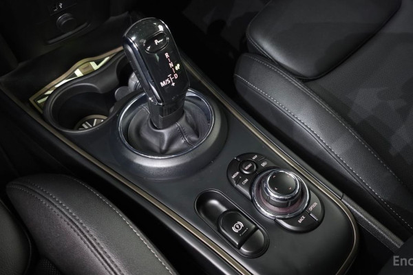 2022 Mini Countryman с пробегом 18 582 км