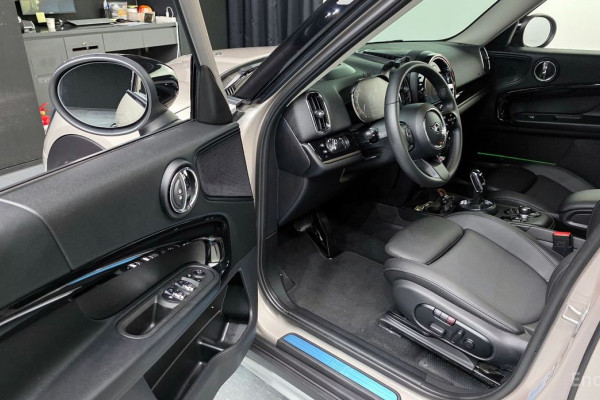 2022 Mini Countryman с пробегом 18 582 км