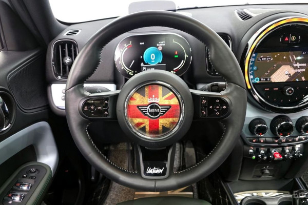 2023 Mini Countryman с пробегом 30 850 км