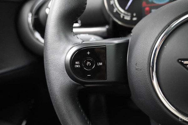 2023 Mini Clubman с пробегом 63 765 км