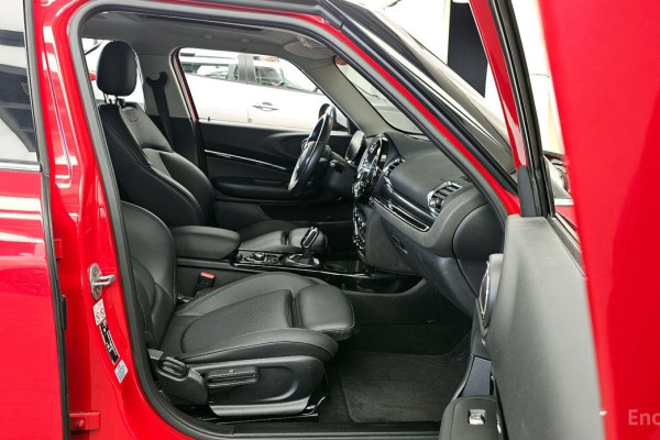 2023 Mini Clubman с пробегом 44 145 км