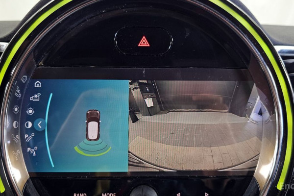 2023 Mini Clubman с пробегом 44 145 км