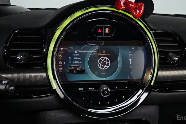 2023 Mini Clubman с пробегом 5 715 км