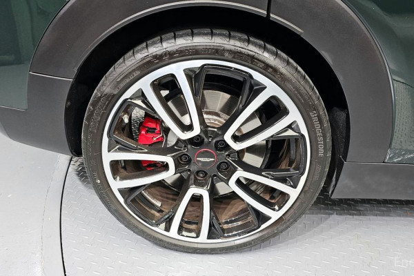 2023 Mini Clubman с пробегом 30 803 км