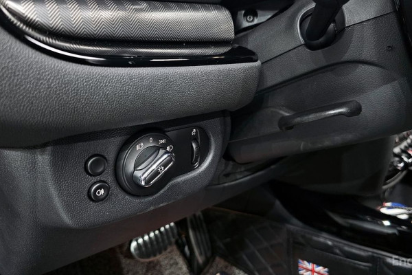 2023 Mini Clubman с пробегом 5 715 км