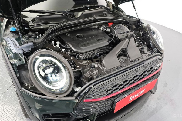 2023 Mini Clubman с пробегом 30 803 км