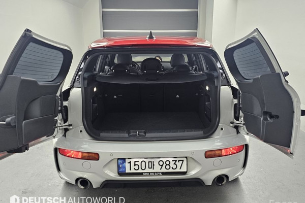 2023 Mini Clubman с пробегом 30 760 км