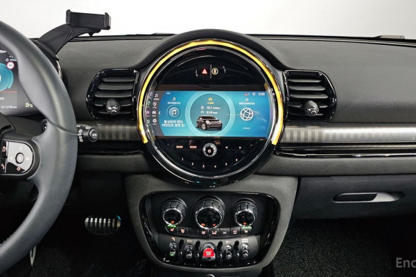 2023 Mini Clubman с пробегом 30 803 км